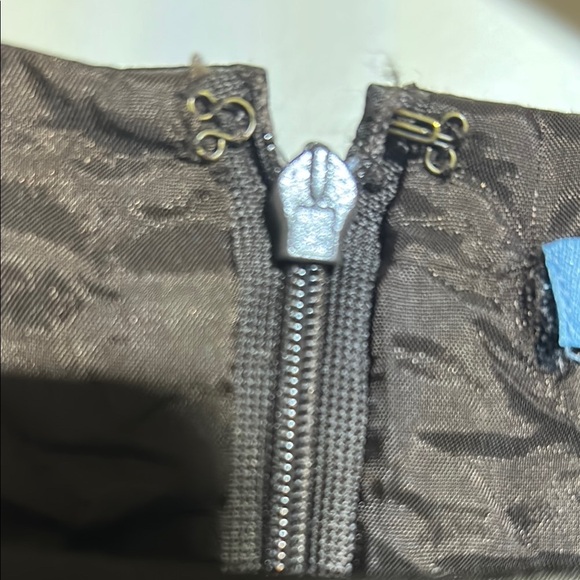 ANTONIO MELANI Gray Sleeveless Sheath Dress for Work - Picture 7 of 8